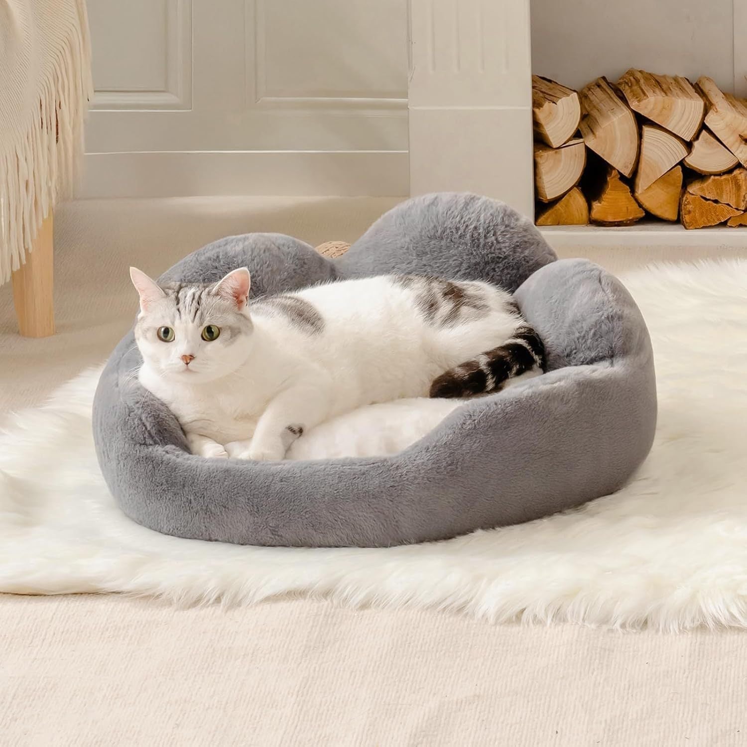 Ultra-Soft Flower Cat Bed – 360° Support Donut Cushion with Faux Rabbit Fur & Non-Slip Base